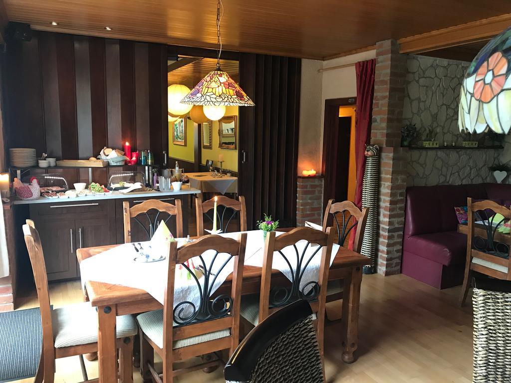 Hotel Elfenberg Schieder-Schwalenberg ภายนอก รูปภาพ